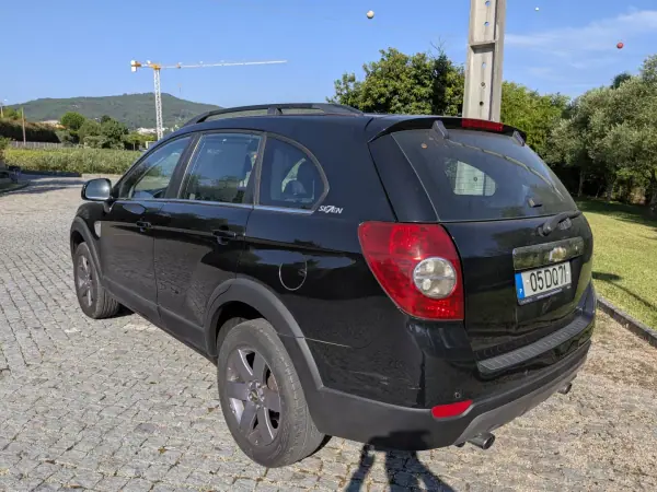 Chevrolet Captiva 2007 - 4990 EUR, 331000 km - AUTO.MOTO.pt - 331000km - foto 7 de 13