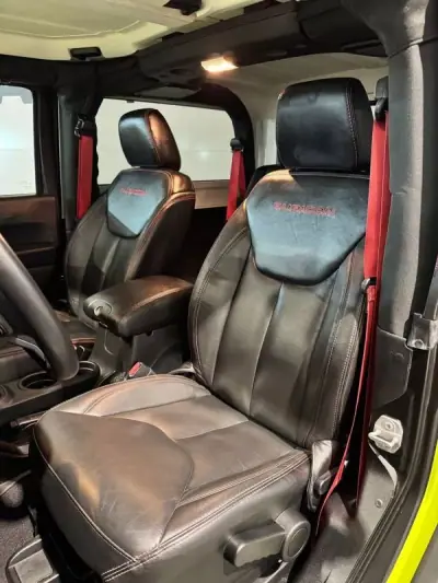 Jeep Wrangler 2019 - 65000 EUR, 19000 km - 19000km - foto 24 de 60