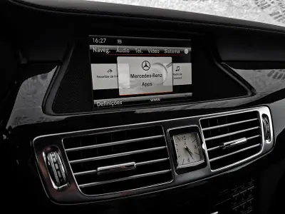 Mercedes-Benz CLS 350 2013 - 26950 EUR, 199000 km - AUTO.MOTO.pt - 199000km - foto 37 de 100