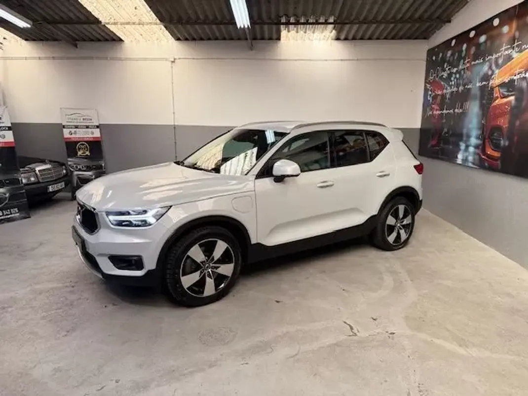 Volvo XC 40 2020 - 23900 EUR, 160000 km - AUTO.MOTO.pt - 160000km - foto 4 de 23