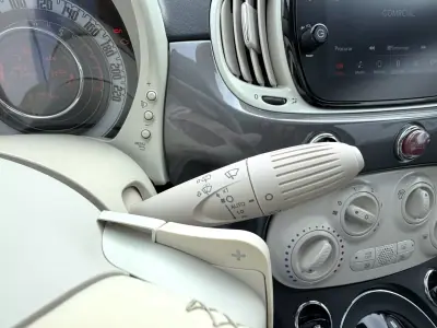 Fiat 500 2020 - 13650 EUR, 81794 km - AUTO.MOTO.pt - 81794km - foto 10 de 15