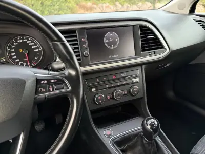 SEAT Leon ST 2017 - 12900 EUR, 128174 km - AUTO.MOTO.pt - 128174km - foto 6 de 28