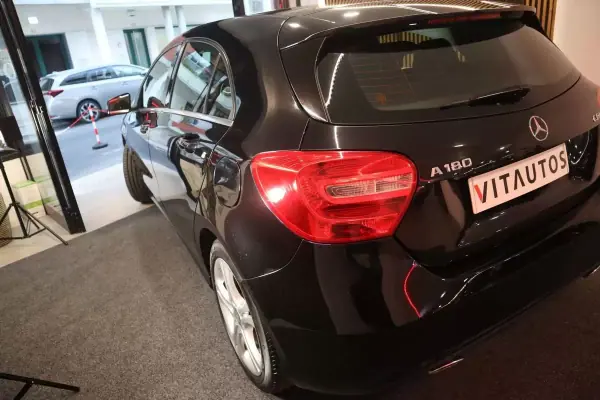 Mercedes-Benz A 180 2014 - 13890 EUR, 163434 km - AUTO.MOTO.pt - 163434km - foto 3 de 21