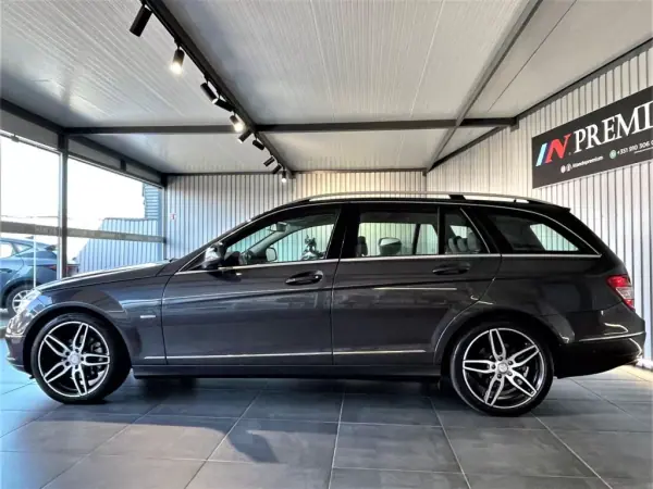 Mercedes-Benz C 220 2008 - 13990 EUR, 231000 km - AUTO.MOTO.pt - 231000km - foto 8 de 42