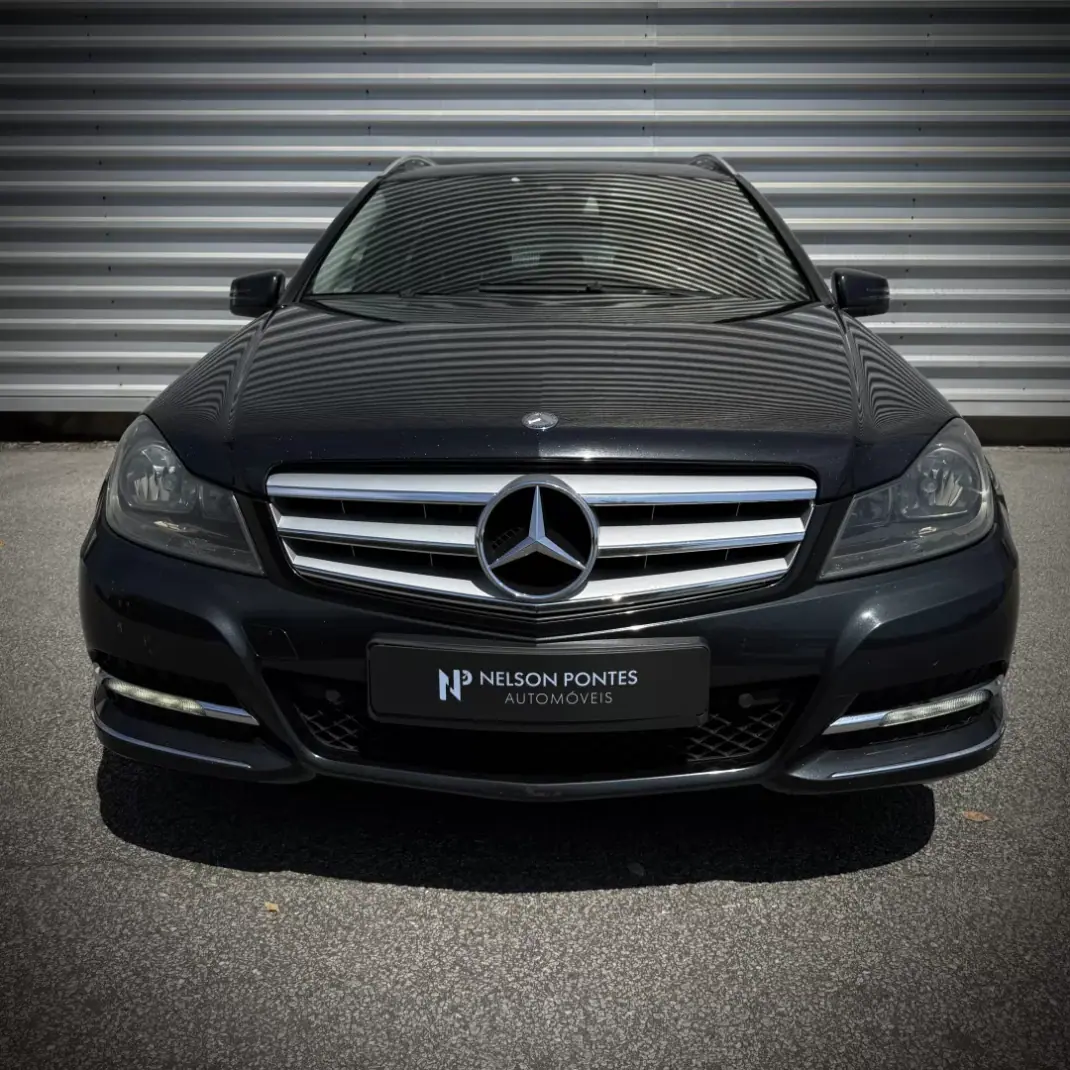 Mercedes-Benz C 180 2011 - 8900 EUR, 350000 km - 350000km - foto 2 de 28
