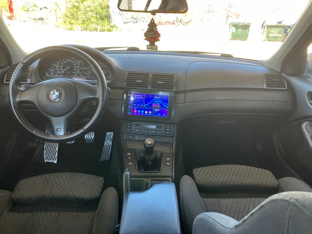 BMW 318 1998 - 1 EUR, 243428 km - AUTO.MOTO.pt - 243428km - foto 4 de 12