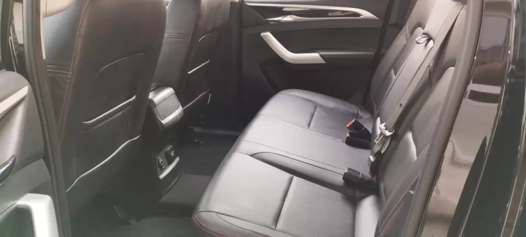 Maxus 2023 - 31500 EUR, 12635 km - AUTO.MOTO.pt - 12635km - foto 16 de 26