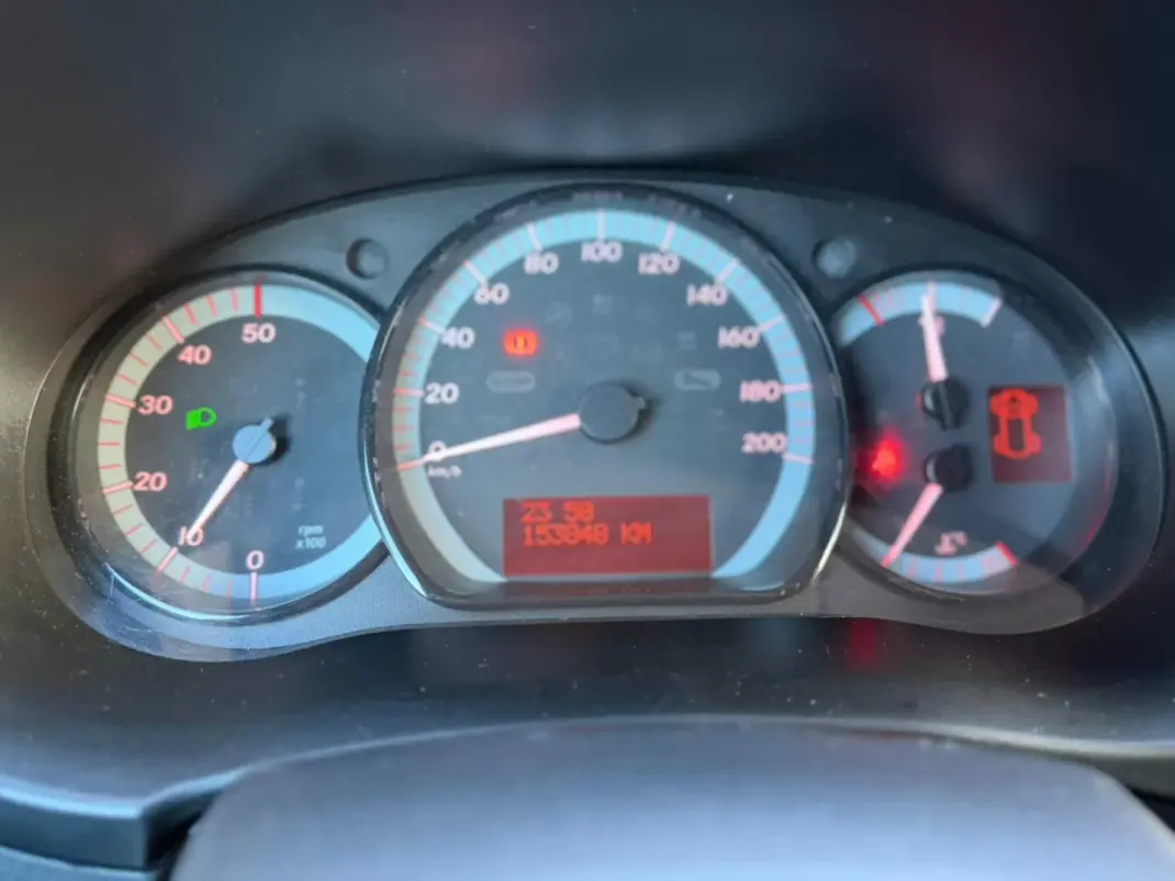 Mercedes-Benz Citan 109 cdi longa c/iva 2019 - 11900 EUR, 153847 km - AUTO.MOTO.pt - 153847km - foto 3 de 13