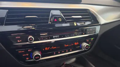 BMW 520 2017 - 19900 EUR, 342169 km - AUTO.MOTO.pt - 342169km - foto 49 de 68