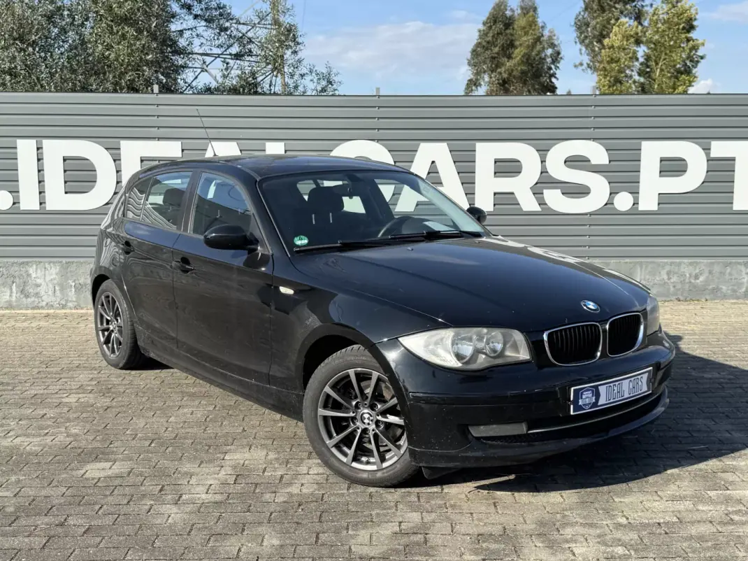 BMW 118 2009 - 9950 EUR, 260000 km - AUTO.MOTO.pt - 260000km - foto 1 de 16