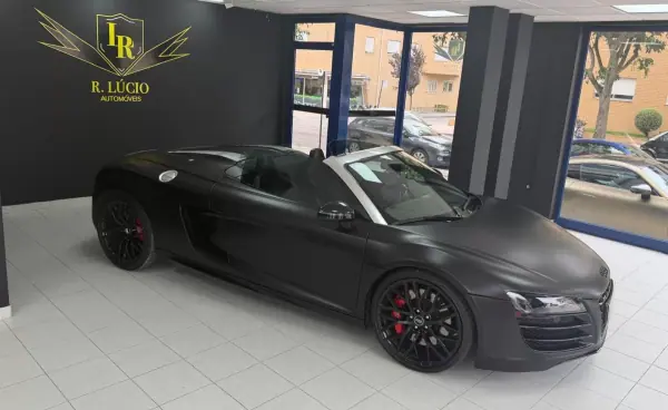 Audi R8 Spyder 2012 - 125000 EUR, 89245 km - AUTO.MOTO.pt - 89245km - foto 6 de 44