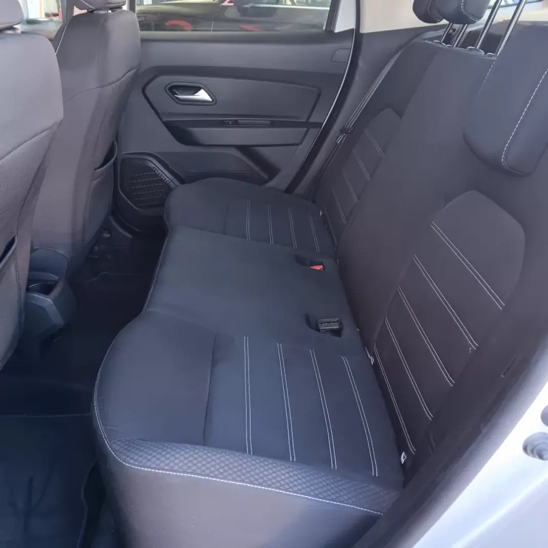 Dacia Duster 2021 - 17500 EUR, 142842 km - AUTO.MOTO.pt - 142842km - foto 18 de 21