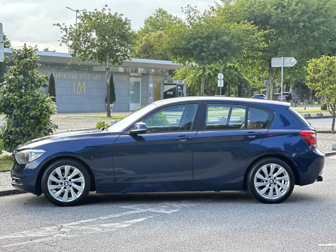 BMW 116 2014 - 16000 EUR, 140000 km - AUTO.MOTO.pt - 140000km - foto 2 de 12