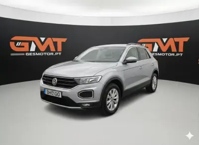 Volkswagen T-Roc 2024 - 24990 EUR, 124830 km - AUTO.MOTO.pt - 124830km - foto 2 de 12