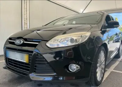 Ford Focus SW 2011 - 7490 EUR, 159718 km - AUTO.MOTO.pt - 159718km - foto 1 de 14