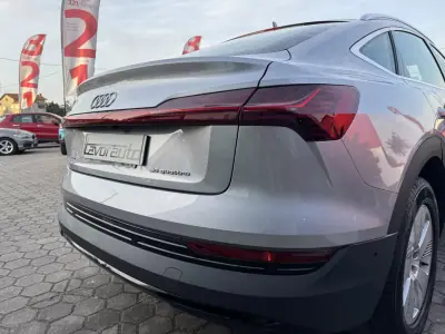 Audi e-tron Sportback 2020 - 28900 EUR, 102000 km - AUTO.MOTO.pt - 102000km - foto 32 de 54