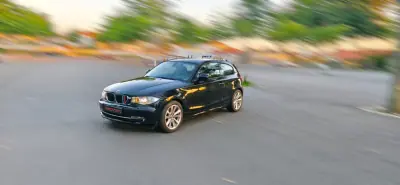 BMW 118 2010 - 9750 EUR, 230000 km - 230000km - foto 2 de 10