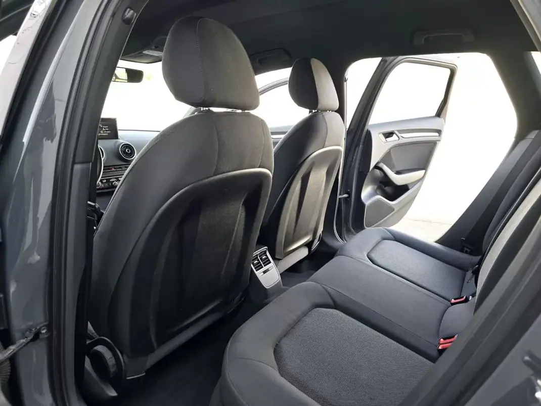 Audi A3 Sportback 2019 - 17500 EUR, 81000 km - AUTO.MOTO.pt - 81000km - foto 31 de 33
