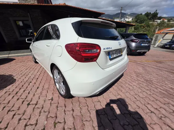 Mercedes-Benz A 180 2017 - 17490 EUR, 120843 km - 120843km - foto 2 de 6