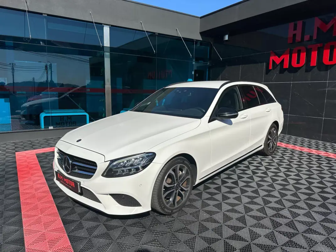 Mercedes-Benz C 220 2020 - 25900 EUR, 180000 km - 180000km - foto 7 de 15