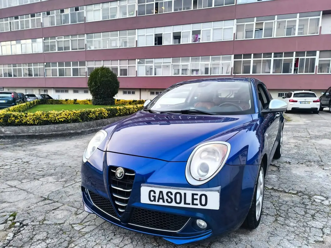 Alfa Romeo MiTo 2011 - 5900 EUR, 170000 km - 170000km - foto 1 de 15