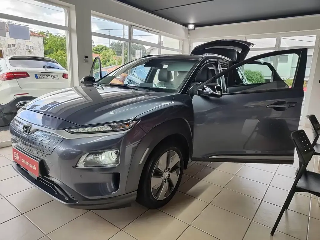 Hyundai Kauai 2019 - 19750 EUR, 111500 km - AUTO.MOTO.pt - 111500km - foto 20 de 35