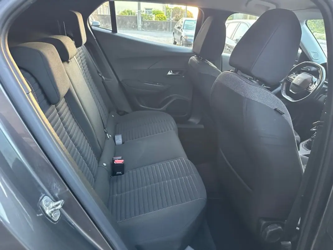Peugeot 2008 2021 - 16500 EUR, 158900 km - AUTO.MOTO.pt - 158900km - foto 47 de 52