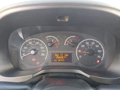 Citroën Nemo 1.3 HDI PACK CLIM 2014 - 6950 EUR, 266290 km - AUTO.MOTO.pt - 266290km - foto 37 de 48