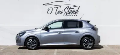 Peugeot 208 2023 - 16999 EUR, 96737 km - AUTO.MOTO.pt - 96737km - foto 5 de 34