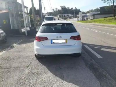 Audi A3 Sportback 2013 - 13000 EUR, 193468 km - AUTO.MOTO.pt - 193468km - foto 7 de 28
