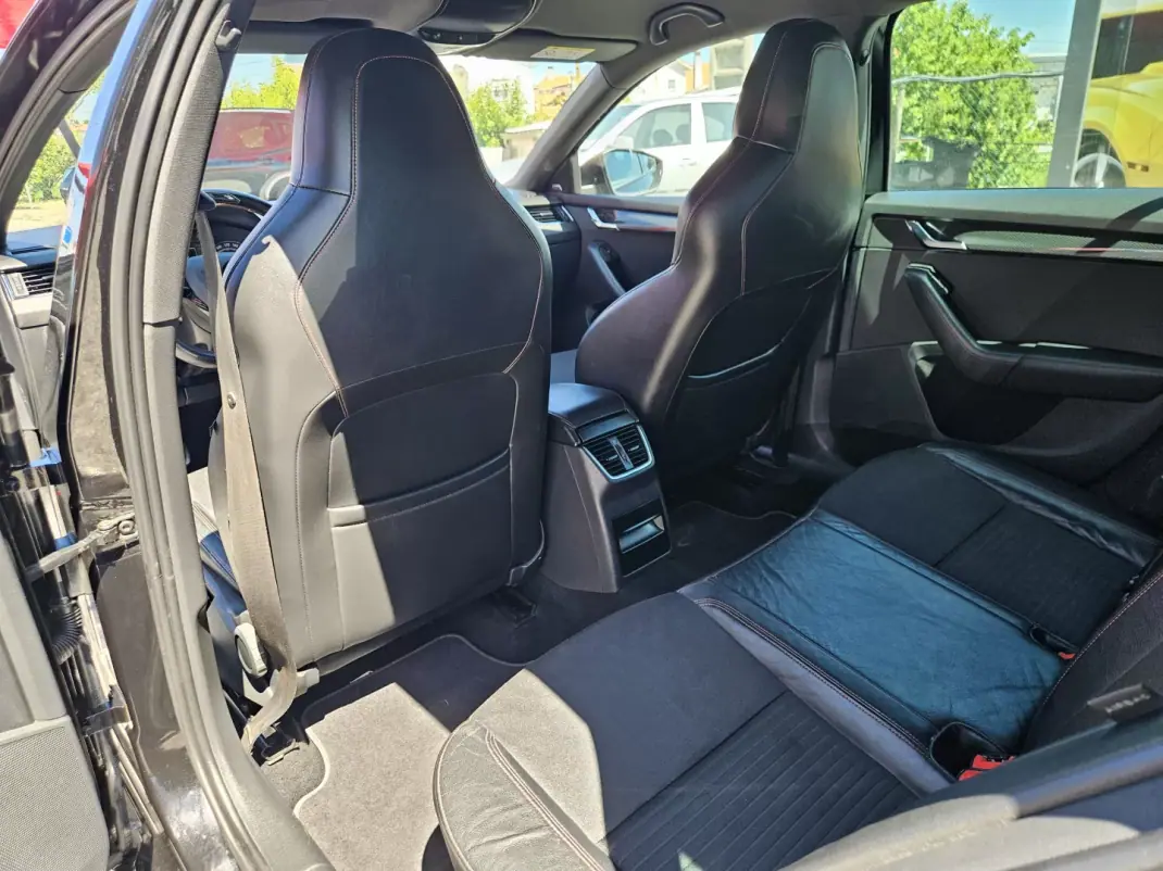 Skoda Octavia Break 2014 - 14500 EUR, 257000 km - AUTO.MOTO.pt - 257000km - foto 35 de 78