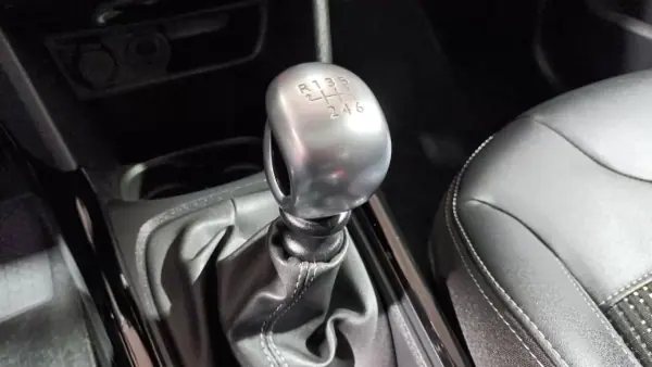 Peugeot 2008 2016 - 13750 EUR, 44423 km - AUTO.MOTO.pt - 44423km - foto 37 de 58