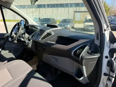 Ford Transit Custom L1 2.0 TDCI H1 2016 - 14900 EUR, 116758 km - AUTO.MOTO.pt - 116758km - foto 13 de 17