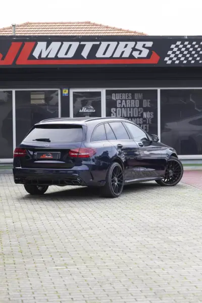 Mercedes-Benz C 180 2019 - 21900 EUR, 186430 km - AUTO.MOTO.pt - 186430km - foto 32 de 36