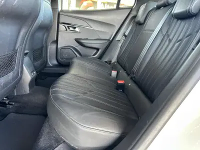 Peugeot 2008 2020 - 20900 EUR, 90290 km - AUTO.MOTO.pt - 90290km - foto 30 de 32