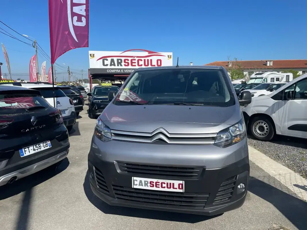Citroën Jumpy 2022 - 28950 EUR, 64650 km - AUTO.MOTO.pt - 64650km - foto 1 de 23