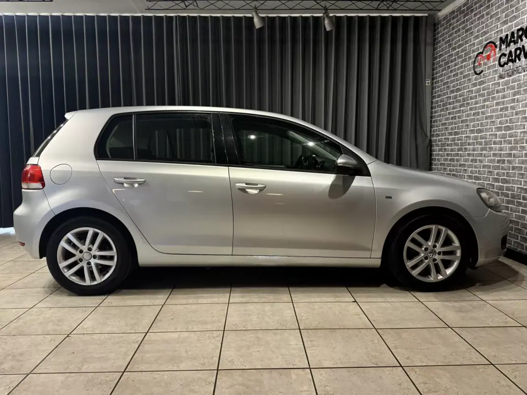 Volkswagen Golf 2010 - 8490 EUR, 249000 km - AUTO.MOTO.pt - 249000km - foto 6 de 13