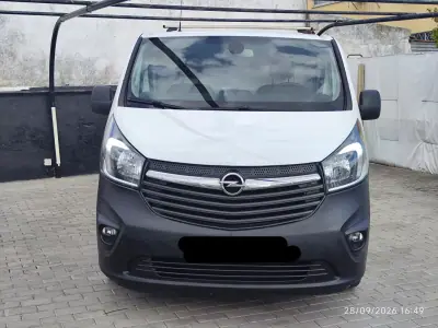 Opel Vivaro 2016 - 10980 EUR, 254100 km - foto 3 de 35