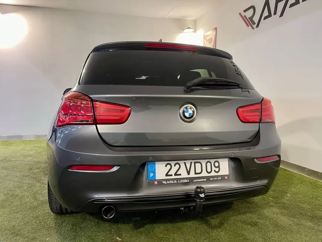 BMW 116 2015 - 12450 EUR, 215000 km - AUTO.MOTO.pt - 215000km - foto 7 de 29