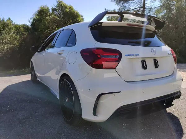 Mercedes-Benz A 45 AMG 2016 - 32500 EUR, 122000 km - AUTO.MOTO.pt - 122000km - foto 8 de 23