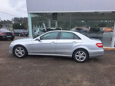 Mercedes-Benz E 250 2009 - 234946km