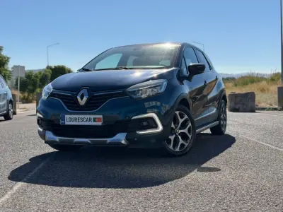 Renault Captur 2018 — foto 2 de 49