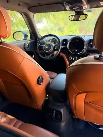 MINI Countryman 2021 - 24000 EUR, 85000 km - 85000km - foto 5 de 8