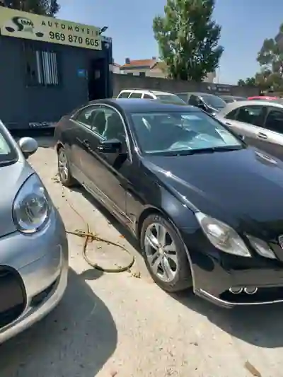 Mercedes-Benz E 250 2010 - 15500 EUR, 90000 km - AUTO.MOTO.pt - 90000km - foto 3 de 4