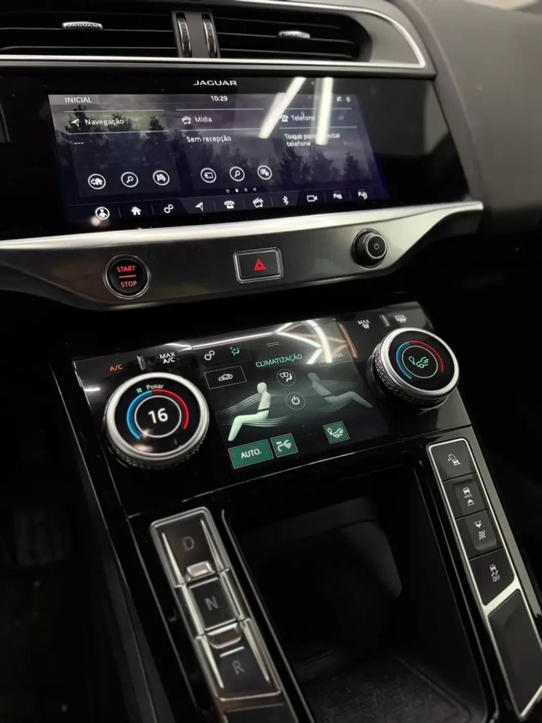 Jaguar I-Pace 2018 - 20000 EUR, 120000 km - 120000km - foto 13 de 20