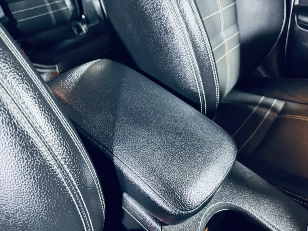 Mercedes-Benz A 160 2014 - 12990 EUR, 163824 km - AUTO.MOTO.pt - 163824km - foto 34 de 34