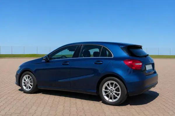 Mercedes-Benz A 180 2019 - 22900 EUR, 111500 km - AUTO.MOTO.pt - 111500km - foto 4 de 14