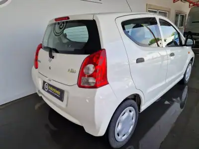 Suzuki Alto 2010 - 4990 EUR, 59000 km - AUTO.MOTO.pt - 59000km - foto 8 de 14
