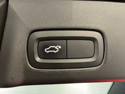 Volvo V90 Cross Country 2017 - 23500 EUR, 213000 km - AUTO.MOTO.pt - 213000km - foto 42 de 44