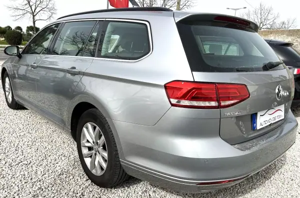 Volkswagen Passat Variant 2018 - 17900 EUR, 143500 km - AUTO.MOTO.pt - 143500km - foto 3 de 20